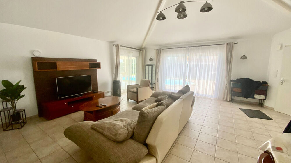 Vente Maison Plain pied de 130 m2 aux portes de Saint Gilles Croix de Vie Le fenouiller