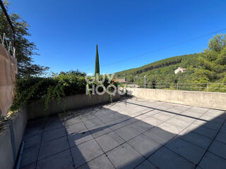  Appartement à louer 2 pièces 33 m²