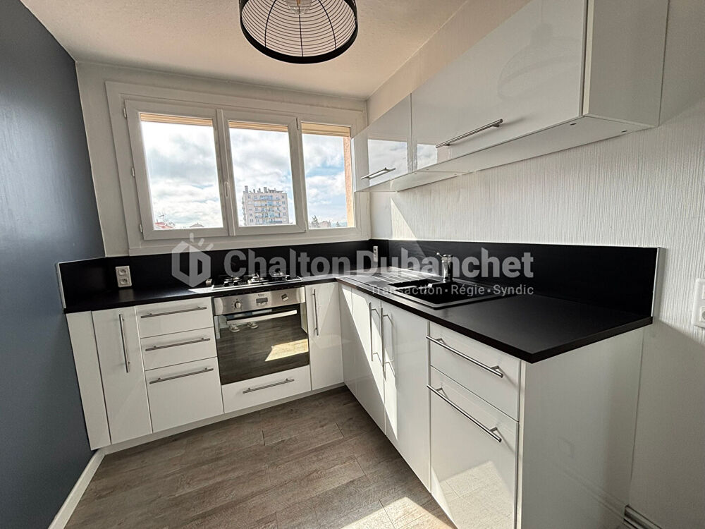 Location Appartement ROANNE Appartement - 3 pice(s) 67.28 m2 Roanne