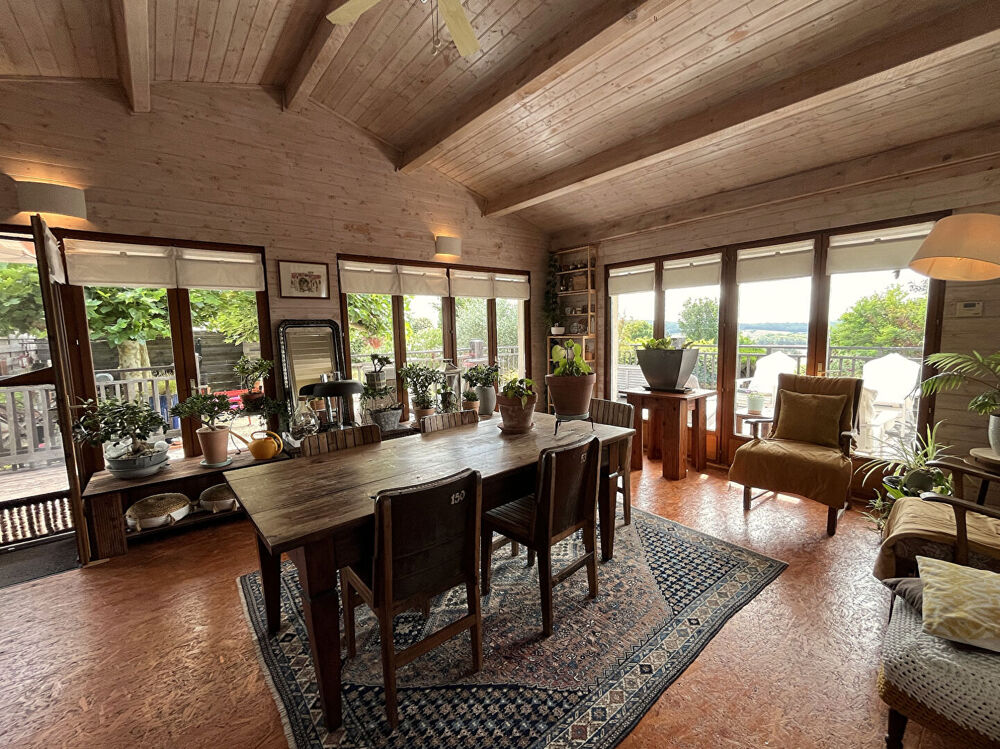 Vente Maison Charme, confort et vue imprenable au coeur de la campagne charentaise Bors (canton de tude et lavalette)