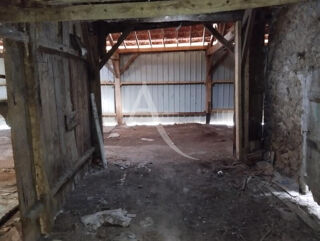  Remise / Grange � vendre 1 pi�ce 151 m� Bournezeau