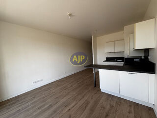  Appartement à louer 2 pièces 40 m²