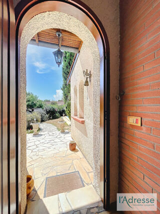  Maison  vendre 5 pices 143 m