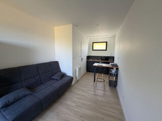  Appartement à louer 1 pièce 17 m²