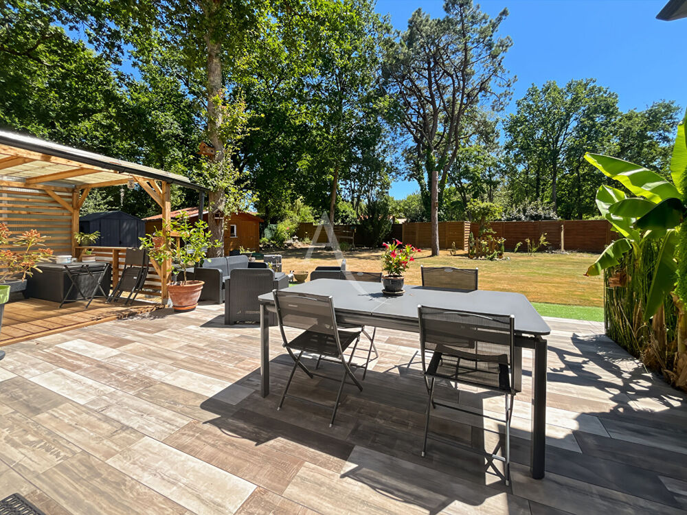 Maison 5 pièce(s) 155 m2