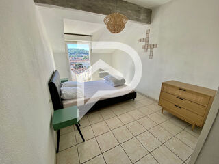  Appartement à louer 3 pièces 60 m²
