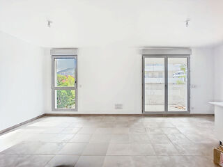  Appartement à louer 2 pièces 54 m²
