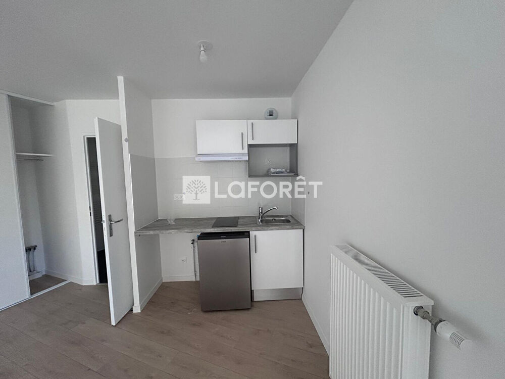 Location Appartement STUDIO 36M² - A LOUER GARE RER A SUCY-BONNEUIL - SUCY EN BRIE -  LES PATIOS DE SUCY Sucy en brie
