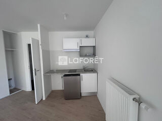  Appartement à louer 1 pièce 37 m²