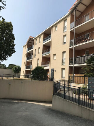  Appartement à louer 2 pièces 43 m²