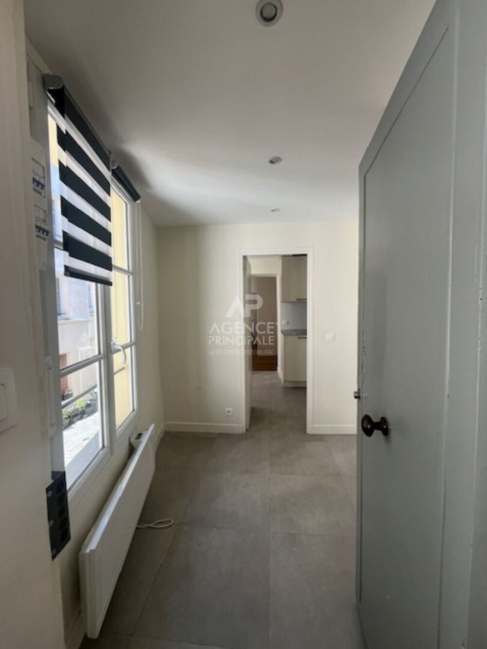 Vente Appartement Versailles notre dame - 2 pièces dernier etage de 41.01 m2 avec cave Versailles