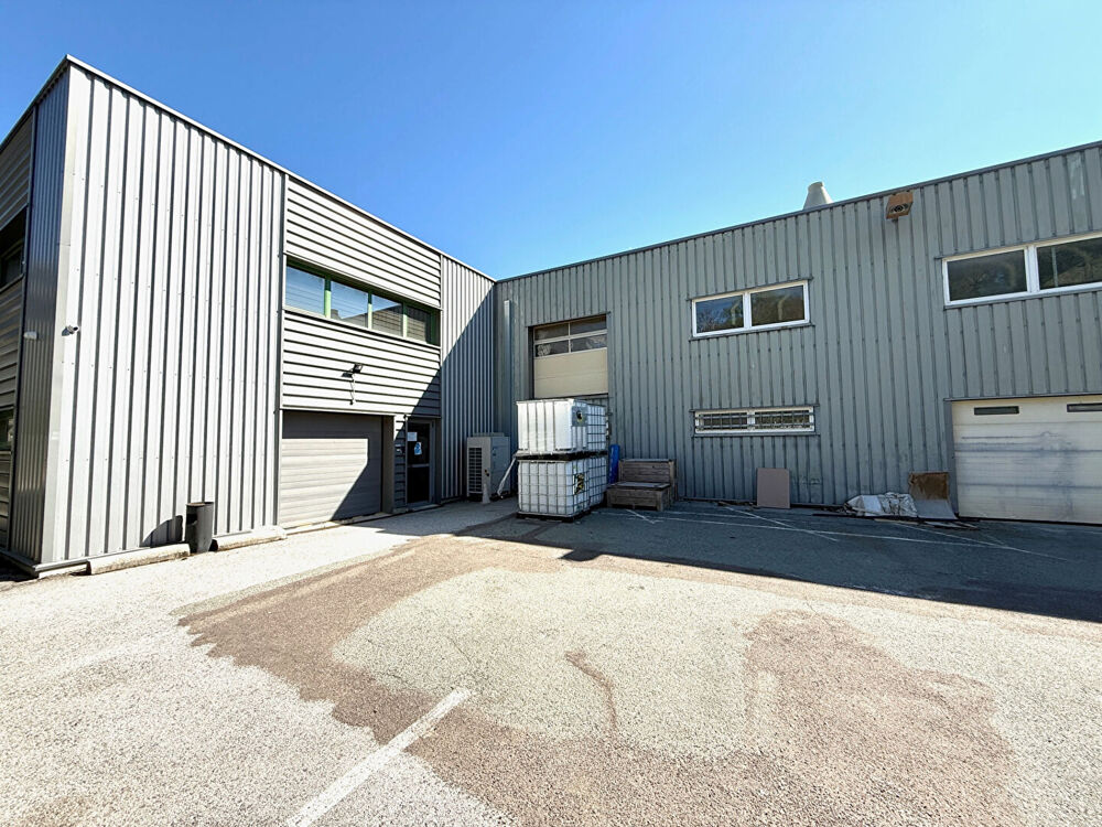  Local d'activité Miserey Salines 1200 m2 - A VENDRE Miserey salines
