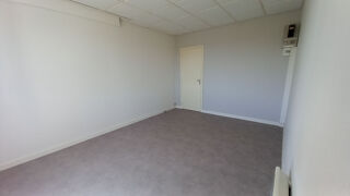 Appartement à louer 2 pièces 40 m²