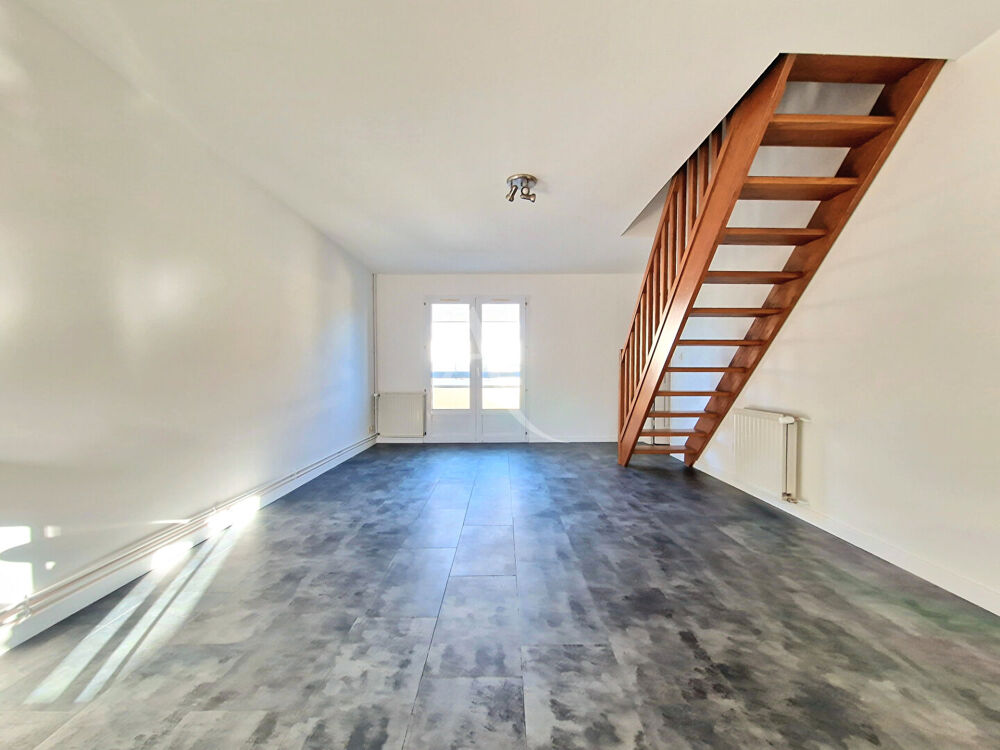 Vente Appartement Appartement Angers 4 pice(s) 80.99 m2 - Garage - Duplex Angers