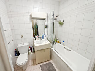 Vente Appartement Appartement Paris 3 pièces74.70 m2 Paris 12