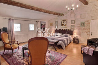  Immeuble à vendre 9 pièces 280 m²