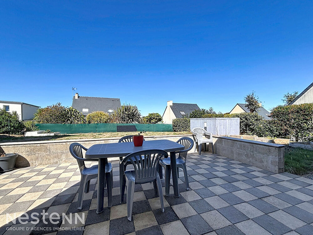 MELLAC - Maison contemporaine 78m², 3 chambres, un garage, en impasse