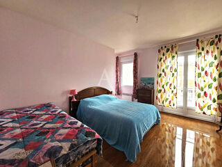  Maison  vendre 7 pices 