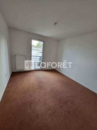  Appartement à louer 2 pièces 41 m²