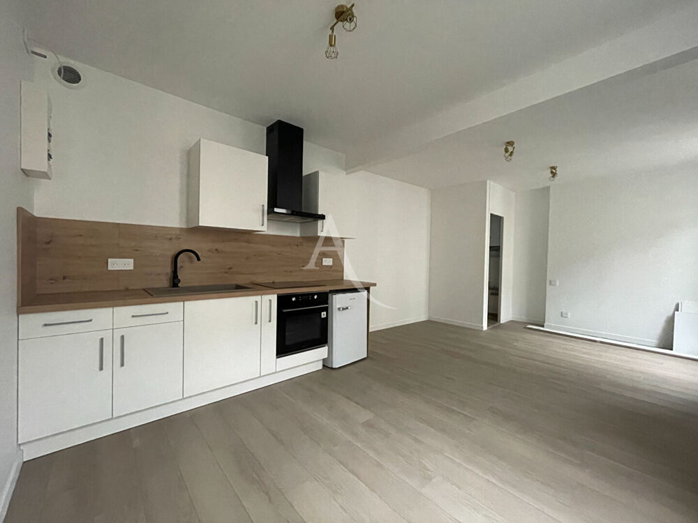 Location Appartement Appartement Saintes 1 pièce(s) 26.79 m2 Saintes