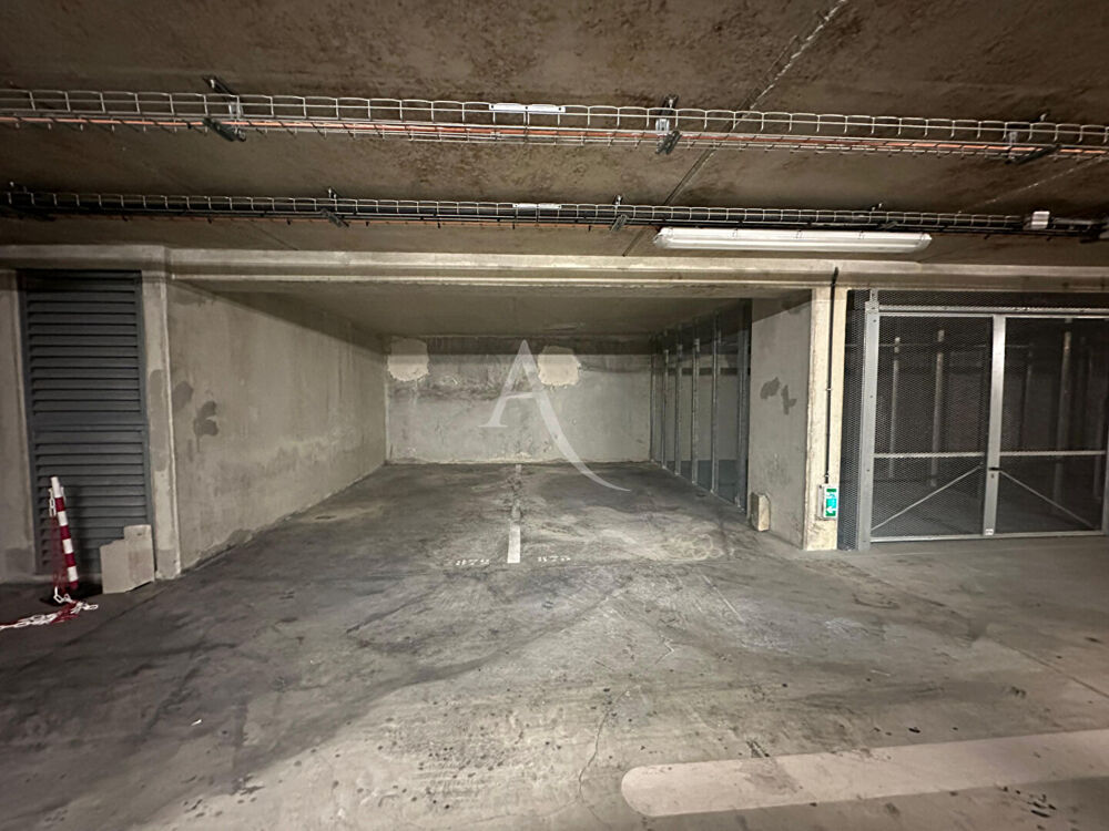 Vente Parking/Garage Parking / box Chartres Chartres