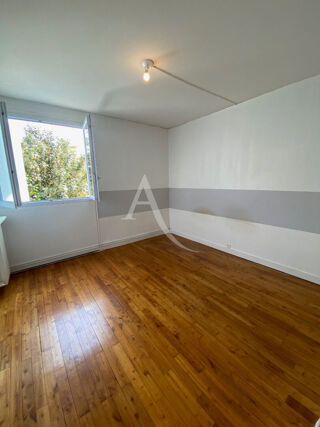  Appartement à vendre 4 pièces 81 m²