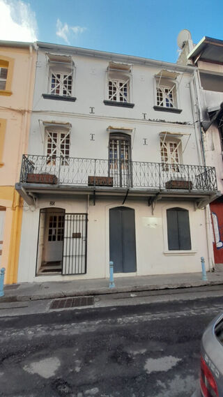  Immeuble à vendre 11 pièces 201 m² Fort de france