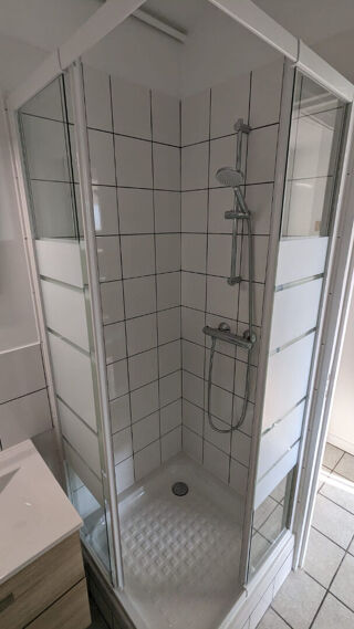  Appartement à louer 1 pièce 27 m²