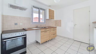  Maison à louer 4 pièces 92 m²