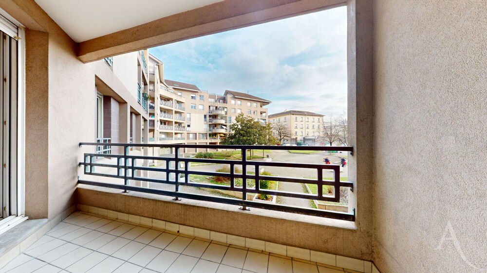 Appartement Grenoble 2 pièces 53m2 149000 honoraires d'agence inclus, garage en option