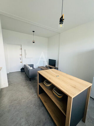  Appartement à louer 2 pièces 40 m²