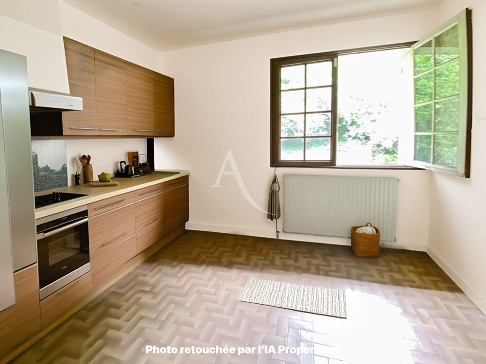 Vente Maison Maison Individuelle Vauréal village avec 4 chambres sus sol terrain de plus de 1200 m2. Vaureal