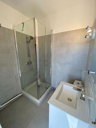 Appartement à louer 1 pièce 25 m²