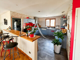  Maison à vendre 7 pièces 220 m²