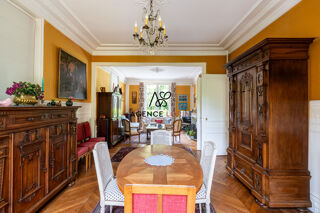  Maison à vendre 8 pièces 180 m²
