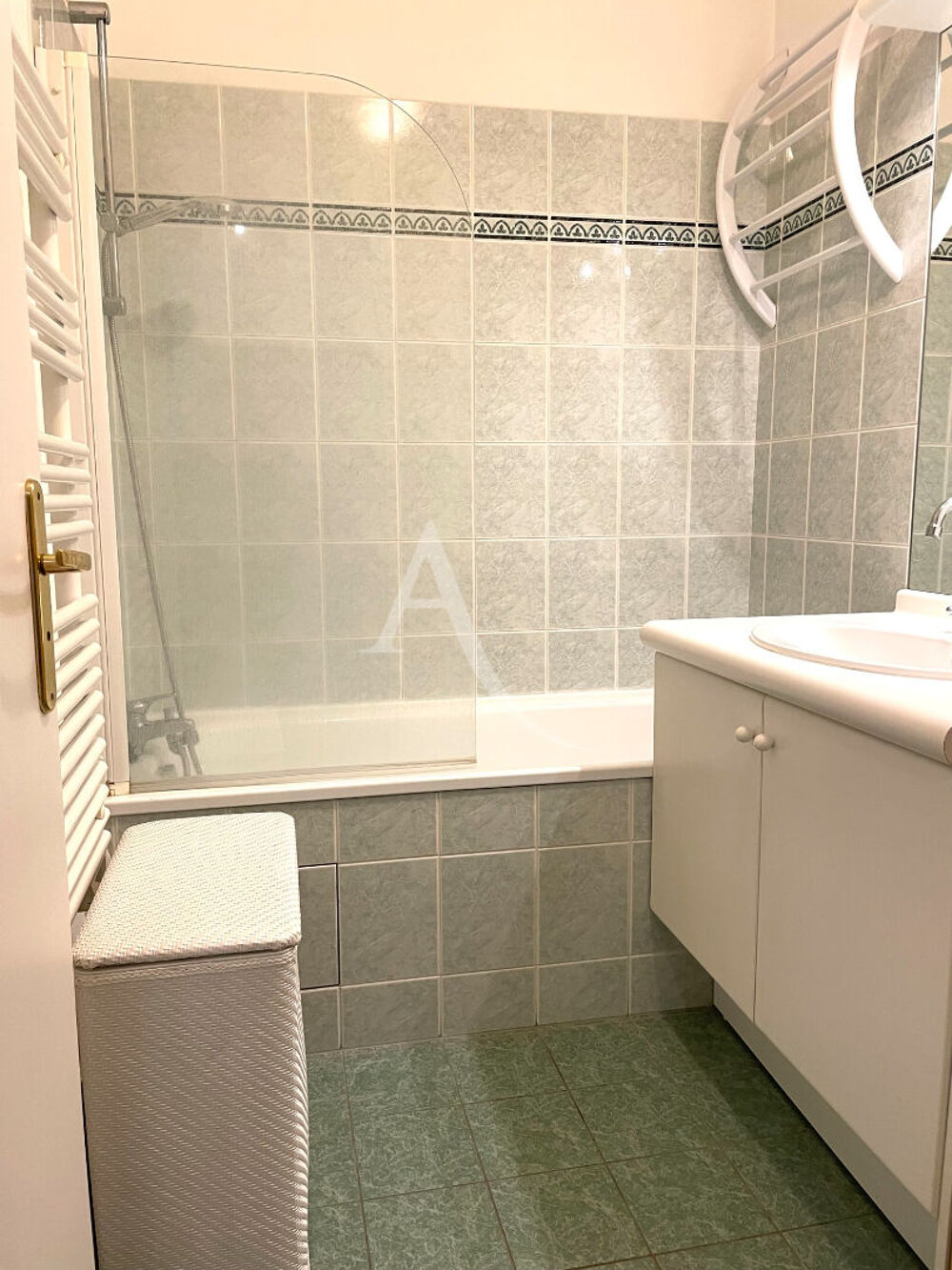Location Appartement Appartement Bussy Saint Georges 2 pièce(s) 49.22 m2 + terrasse + parking Bussy saint georges