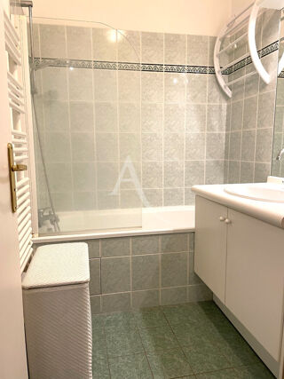  Appartement à louer 2 pièces 49 m²