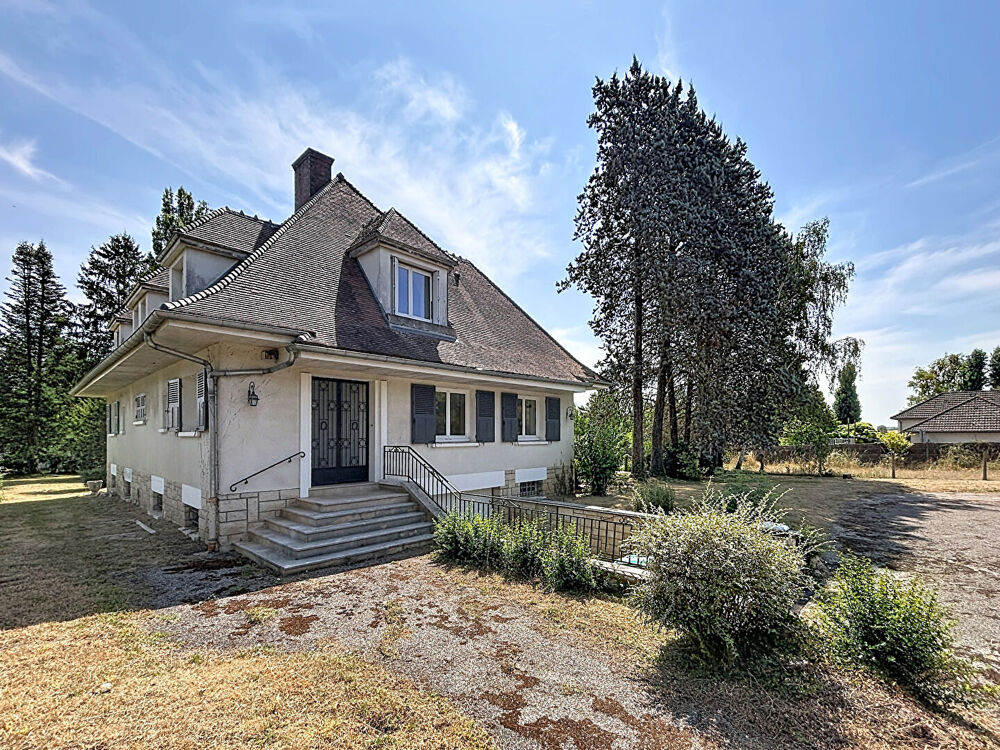 Vente Maison Maison Montholon 7 pièce(s) 204 m2 Montholon