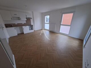  Appartement à louer 3 pièces 62 m²