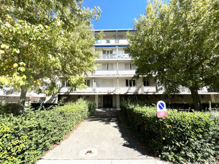  Appartement à louer 3 pièces 57 m²