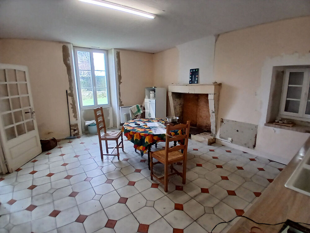 Maison Crazannes 210 m²