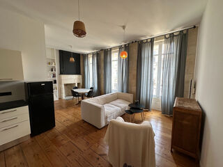  Appartement à louer 2 pièces 46 m²