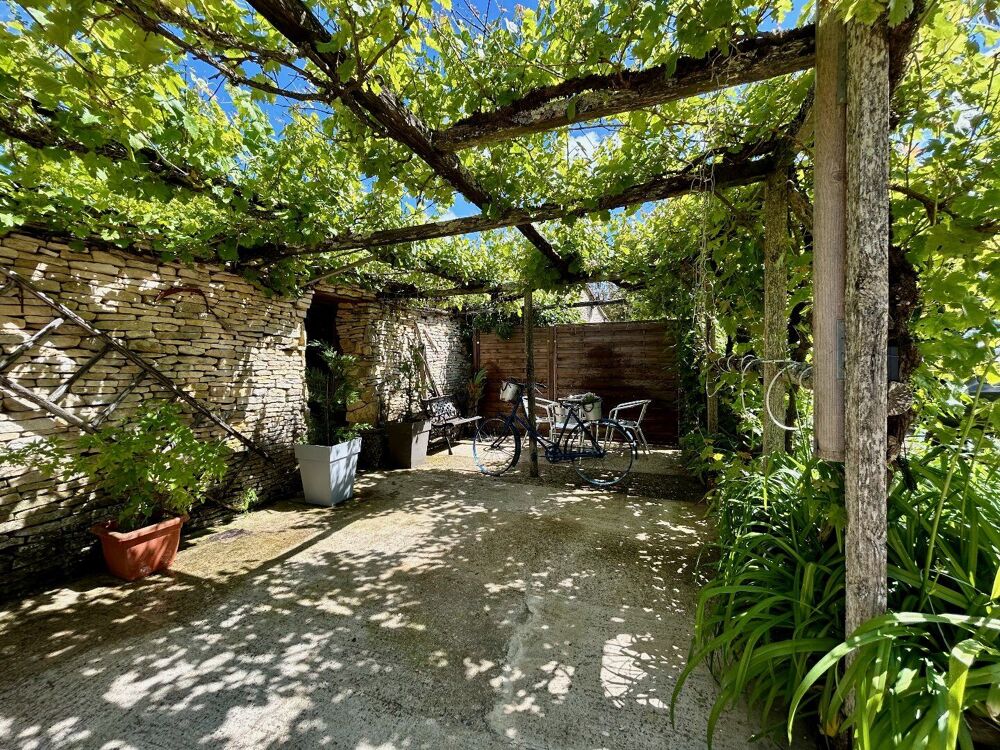 Vente Maison Charmante ferme rénovée avec gîtes, spa et camping Messe