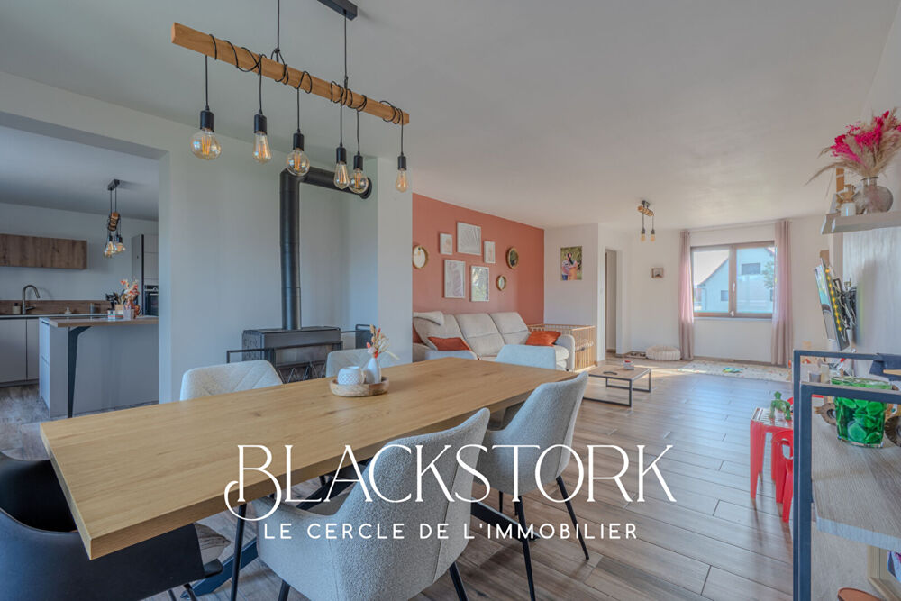 Vente Maison Maison familiale 6 pièces ? 165 m² ? 4 chambres ? Terrain 9,53 ares Widensolen