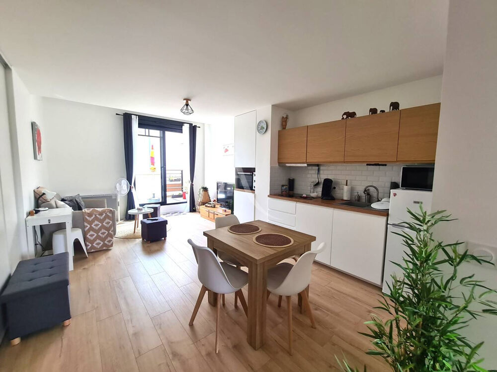 Appartement Chevry Cossigny 2 pièce(s) 42.8 m2