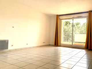  Appartement à louer 3 pièces 57 m²