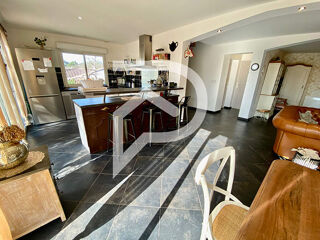  Maison � vendre 5 pi�ces 150 m�