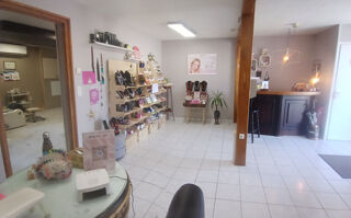  Immeuble à vendre 10 pièces 200 m²