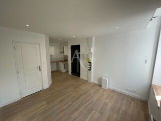  Appartement  louer 1 pice 