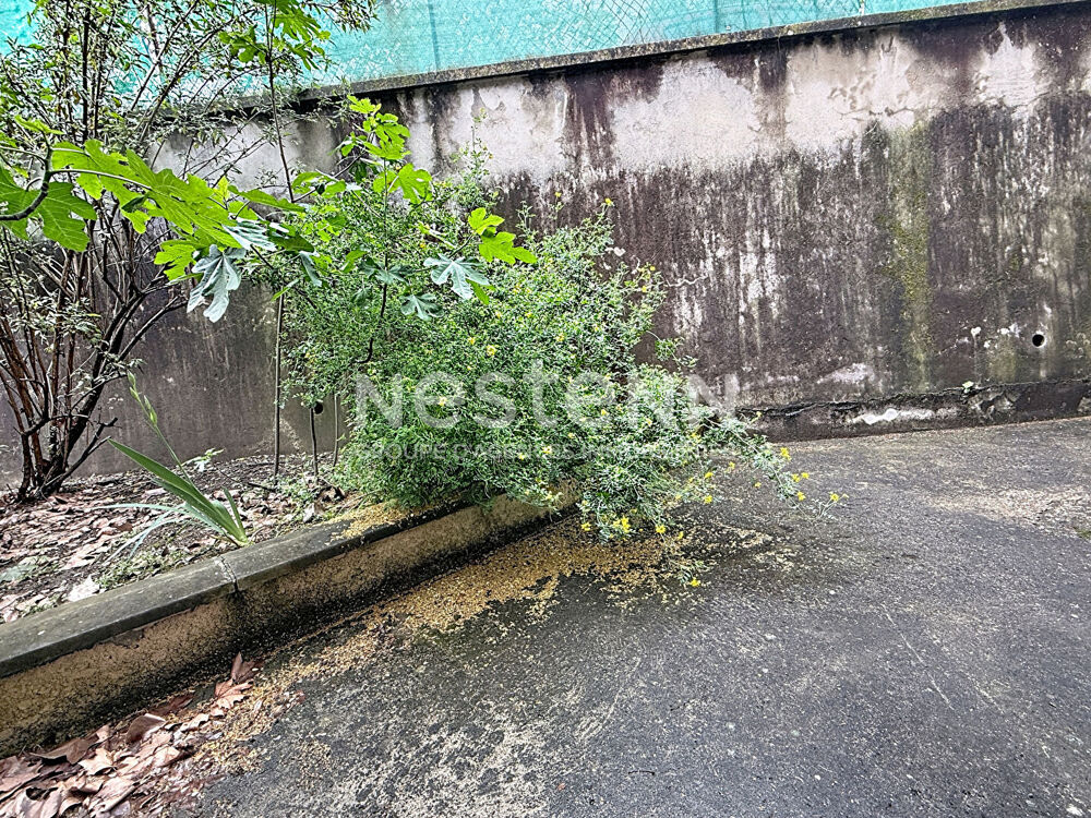 Appartement 3 pièces en rez de jardin avec Parking Proche métro - 69500 BRON